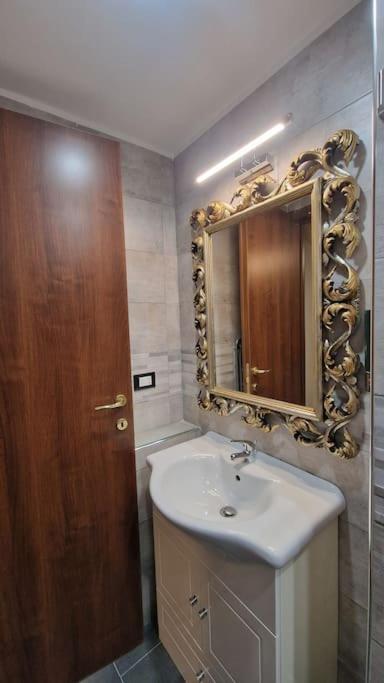 La Casa Tra I Caruggi Apartment Genoa Exterior photo